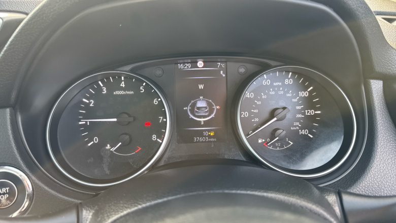 Nissan Qashqai 1.2 DiG-T Tekna 5dr Petrol Hatchback